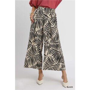 ✨NWT Umgee Palm Leaf Print Wide Leg Culotte Pants